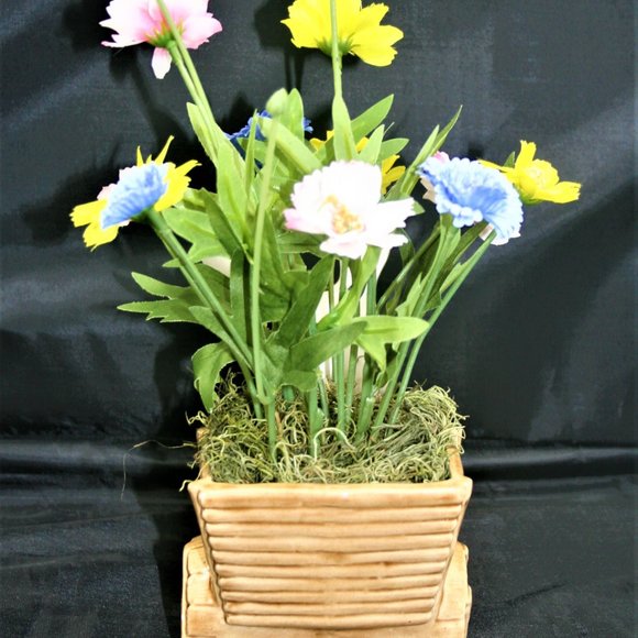 Vintage Bunny Rabbit and Cart Vase with Florals - Picture 5 of 8